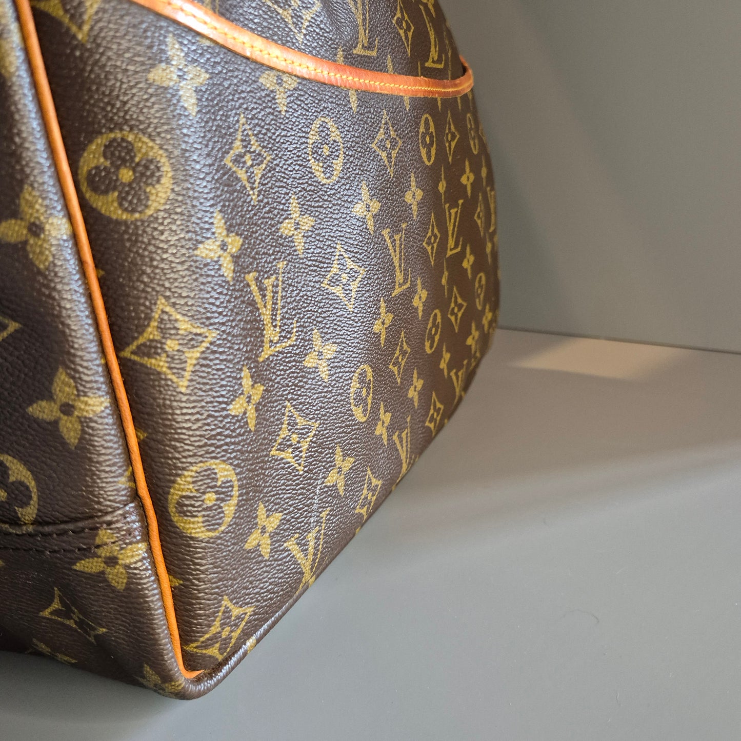 Louis Vuitton Deauville – Monogram
