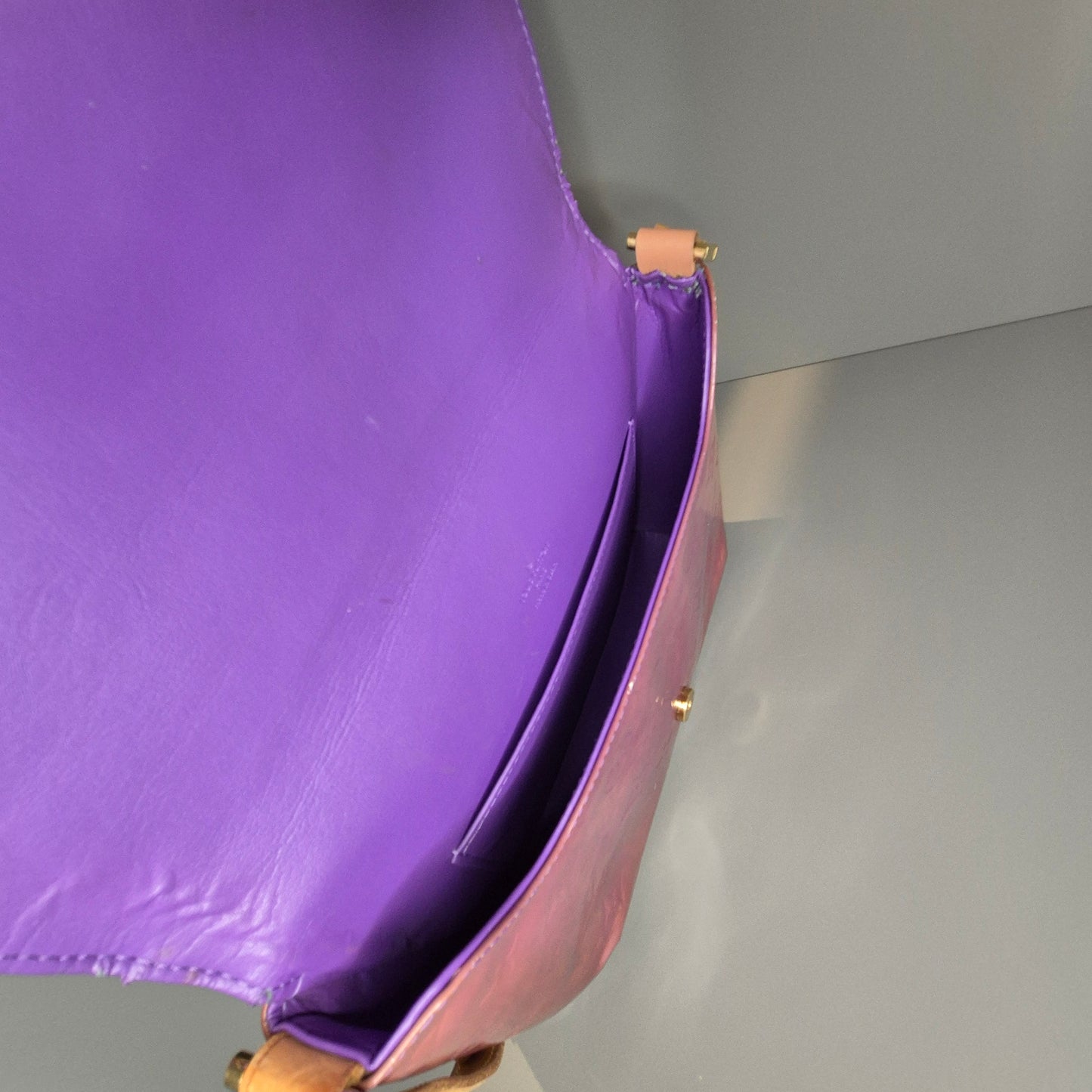Louis Vuitton Thompson Street – Cuir Vernis