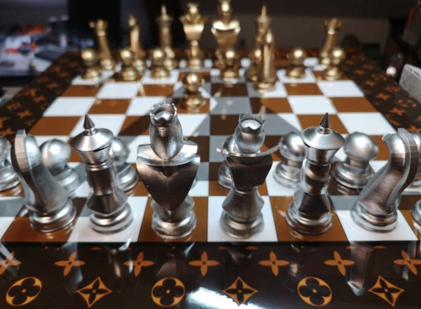 jeu échiquier Louis Vuitton édition limitée vue de face 