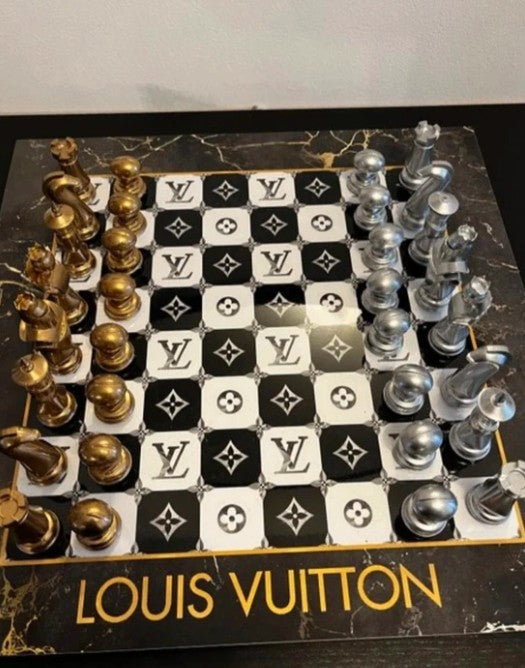 jeu échiquier Louis Vuitton édition limitée vue de haut 