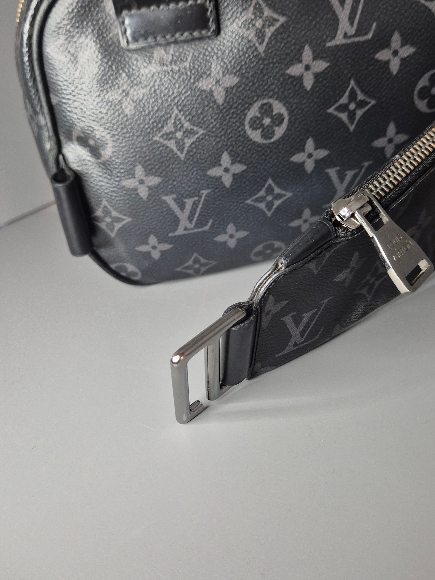 Louis Vuitton Satchel – Black Monogram Taiga Leather