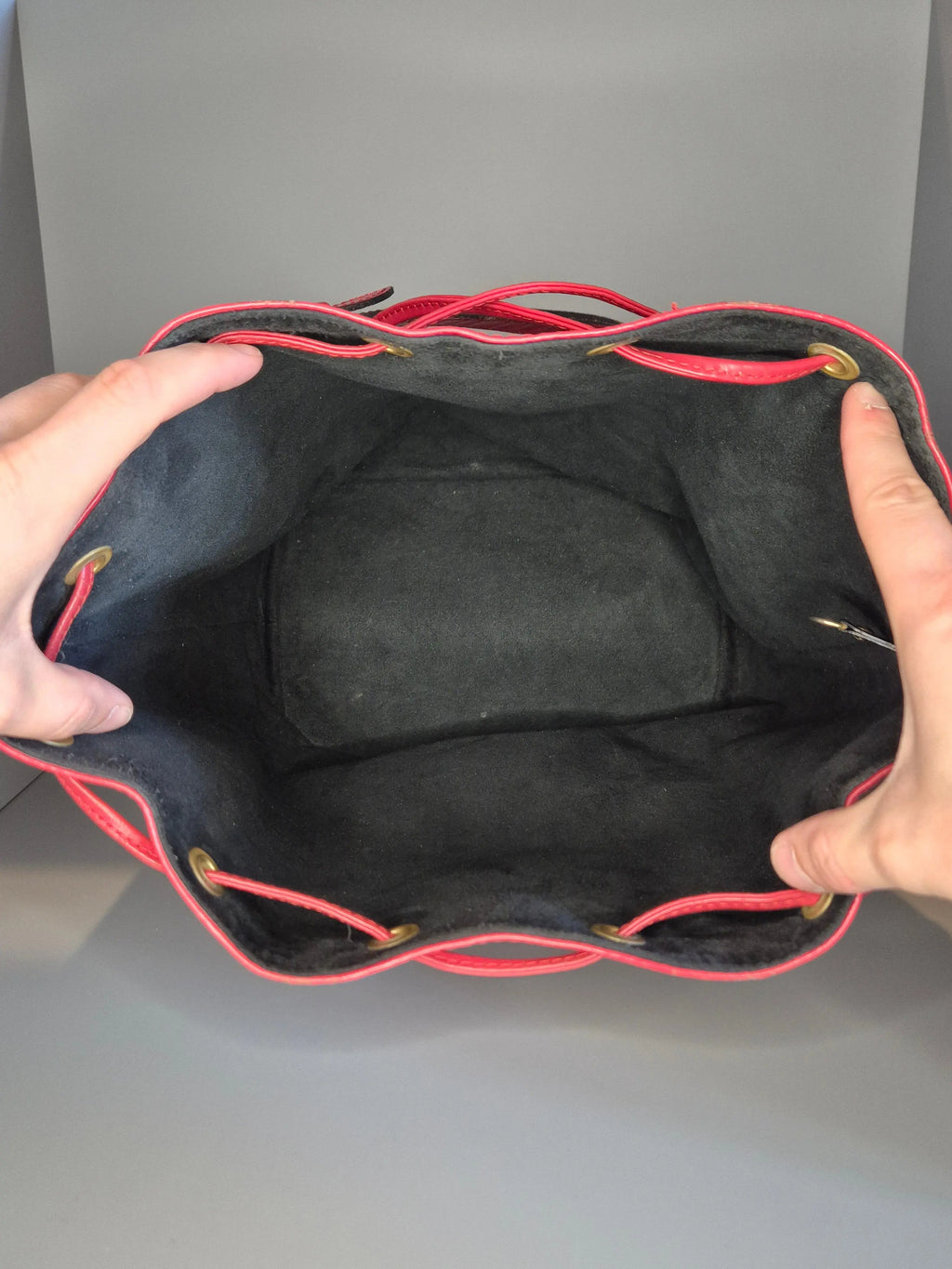 fond du sac Noé GM cuir Épi rouge