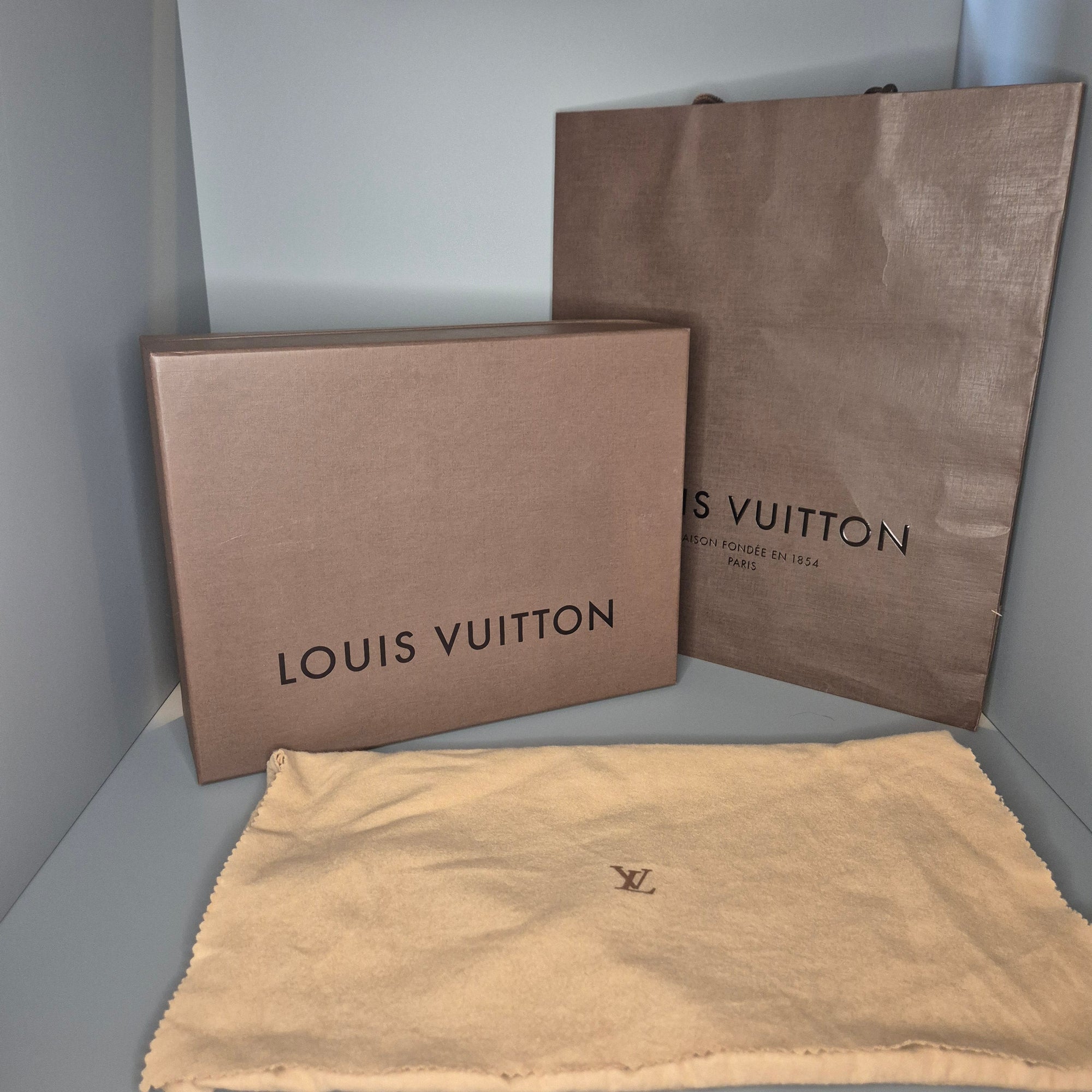 Louis Vuitton Thompson Street – Cuir Vernis Ma boutique