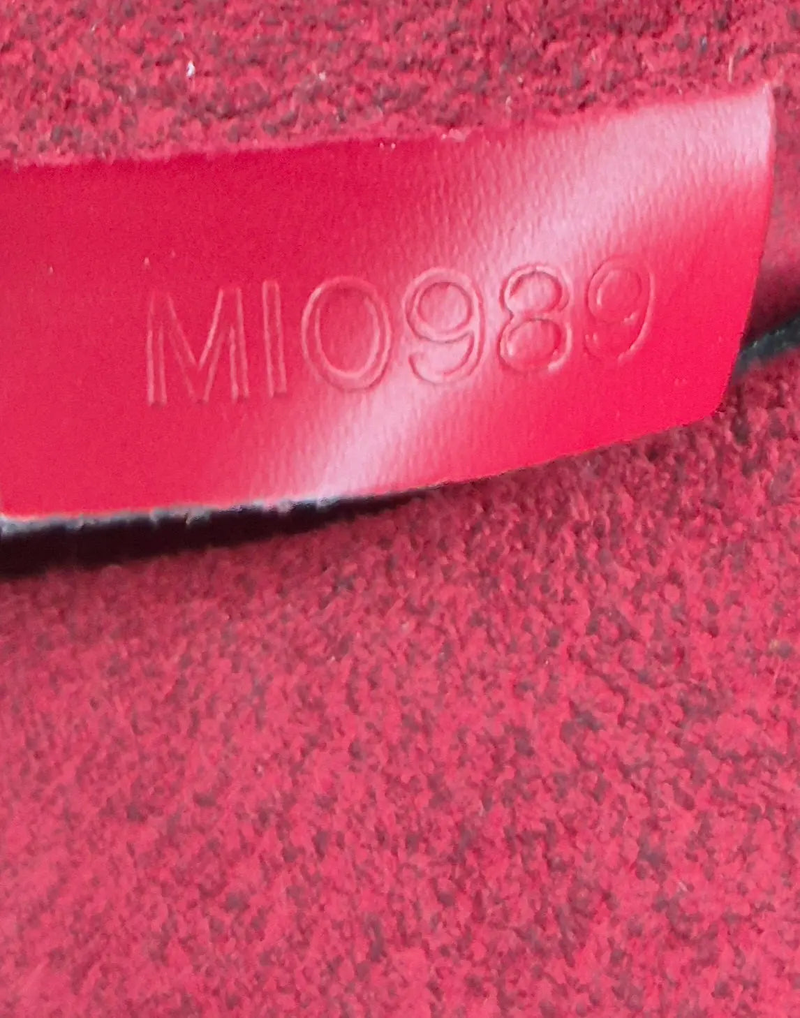 Louis Vuitton Alma PM cuir Épi rouge Iconic-Bag