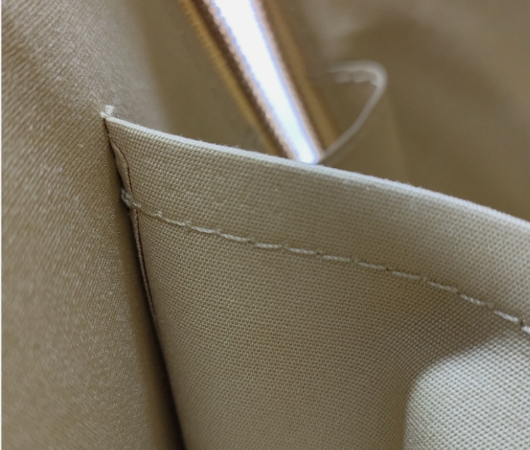 Louis Vuitton Alma GM Iconic-Bag