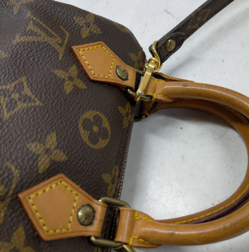 Louis Vuitton Nano Speedy Monogram avec bandoulière