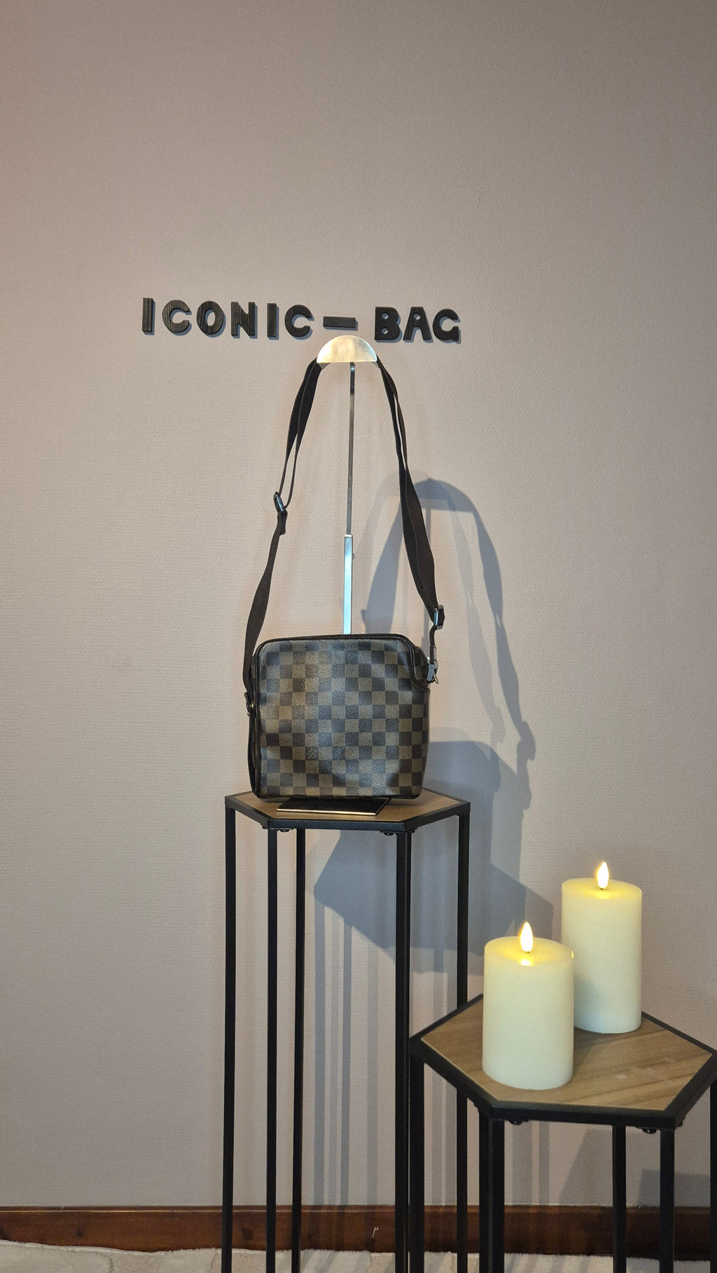 Louis Vuitton Olav PM – Damier Ébène Louis Vuitton