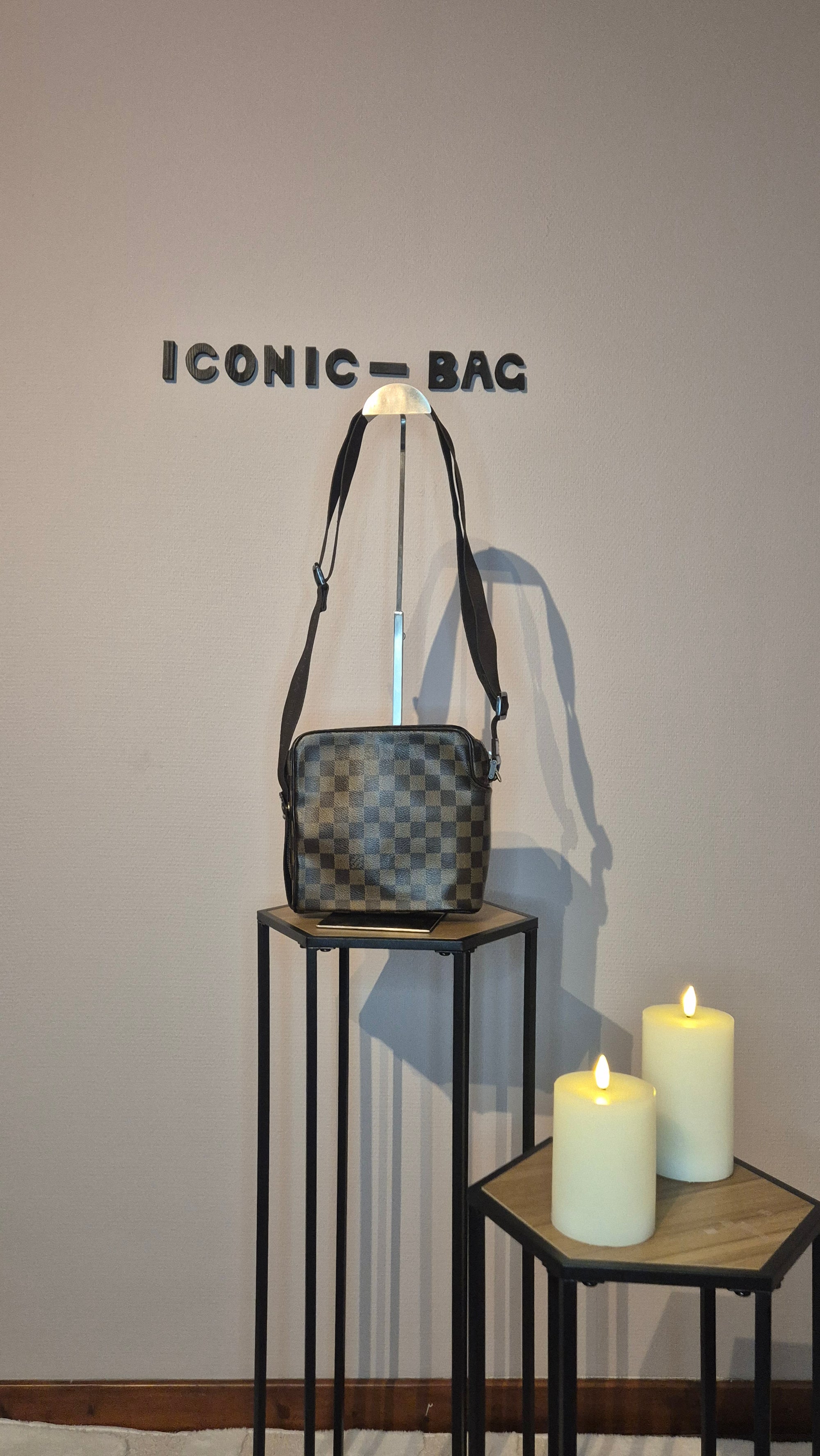 Louis Vuitton Olav PM – Damier Ébène Louis Vuitton