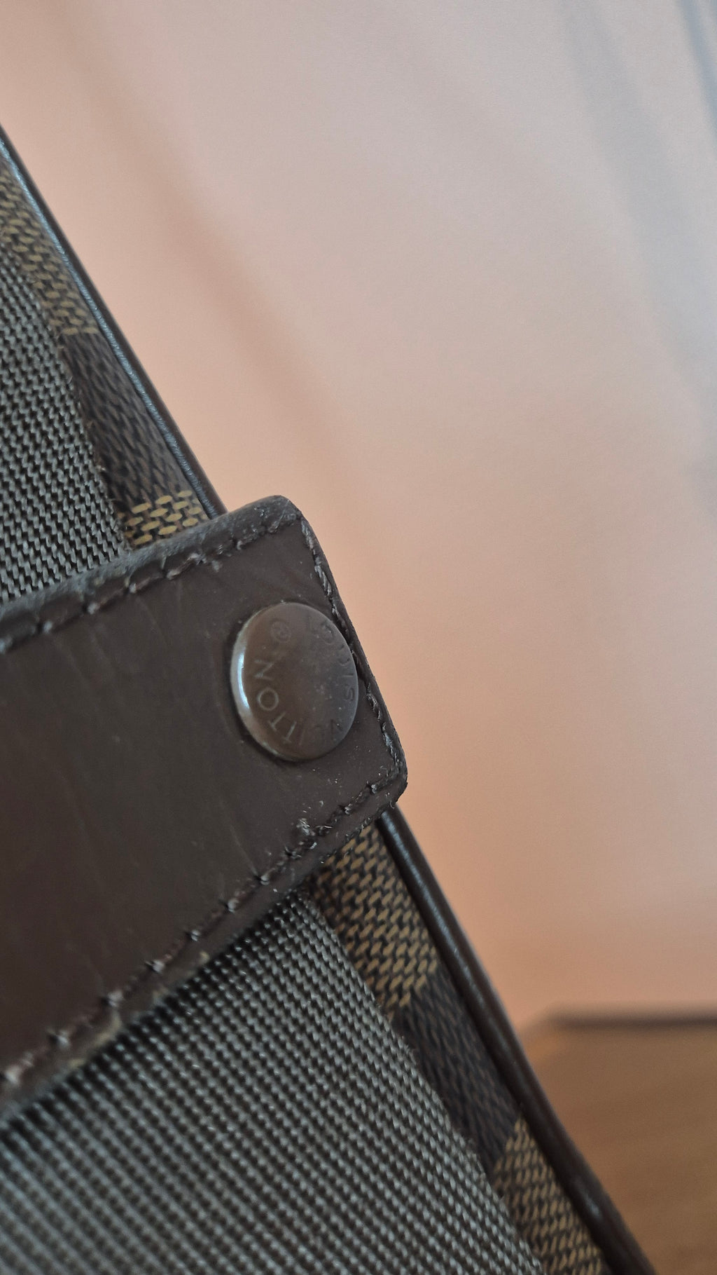 Louis Vuitton Olav PM – Damier Ébène Louis Vuitton