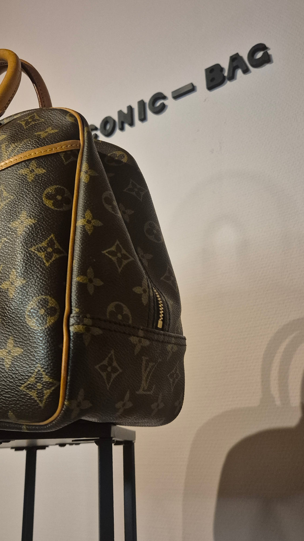 Louis Vuitton Deauville Monogram Louis Vuitton