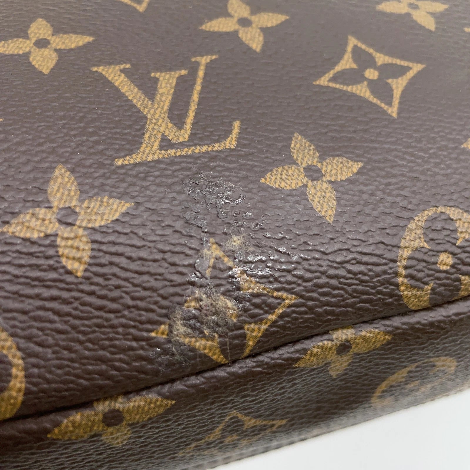 Louis Vuitton Pallas Louis Vuitton