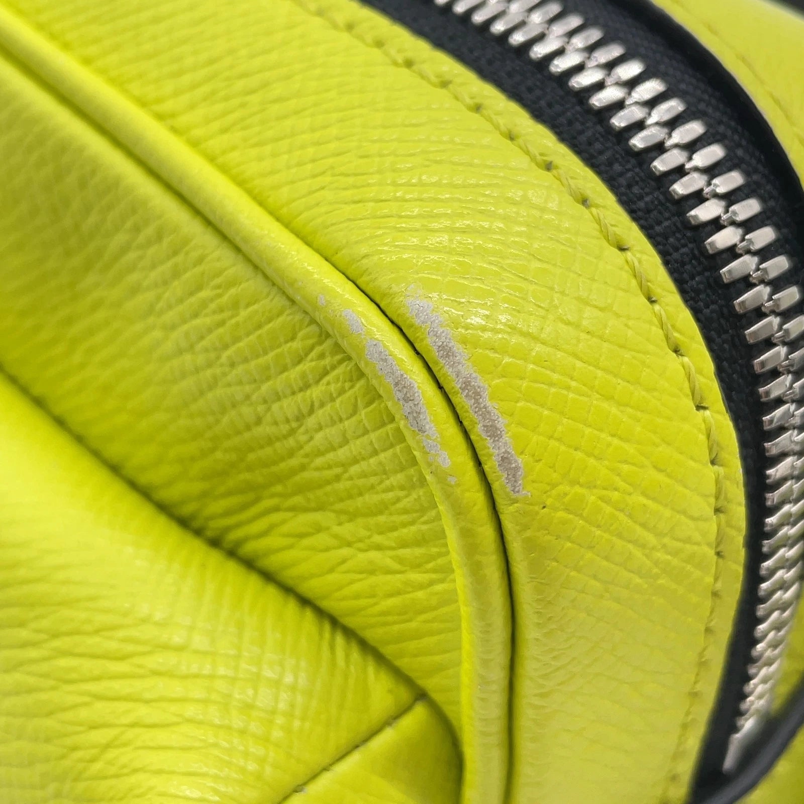 Louis Vuitton sac banane Louis Vuitton