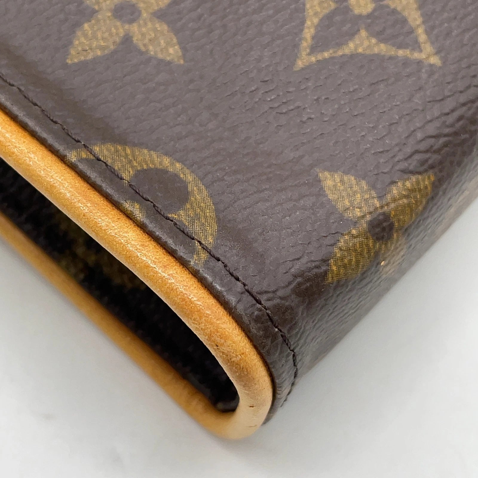 Louis Vuitton - Pochette Louis Vuitton