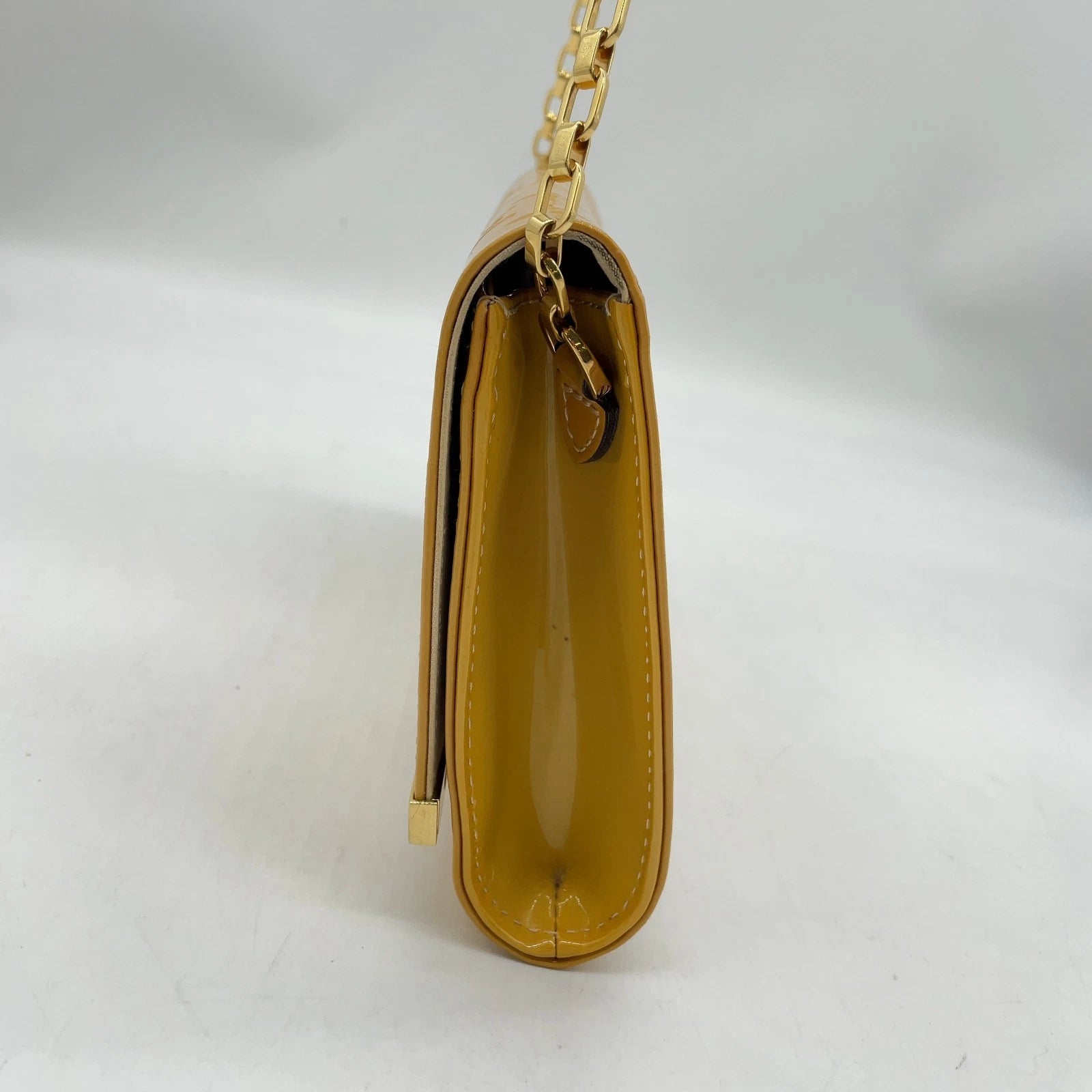 Pochette Ana Chain Louis Vuitton