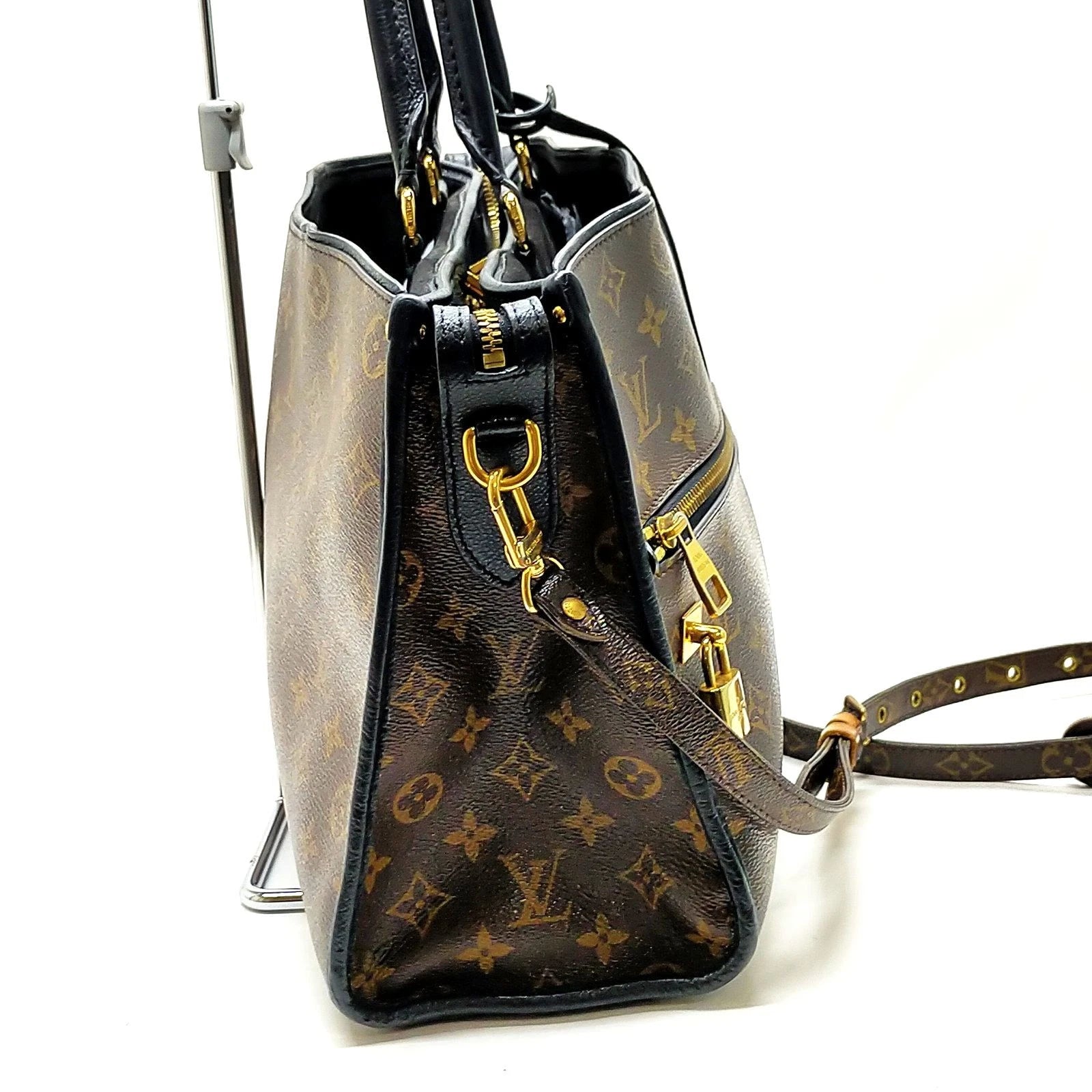 Louis Vuitton Popincourt MM Iconic-Bag