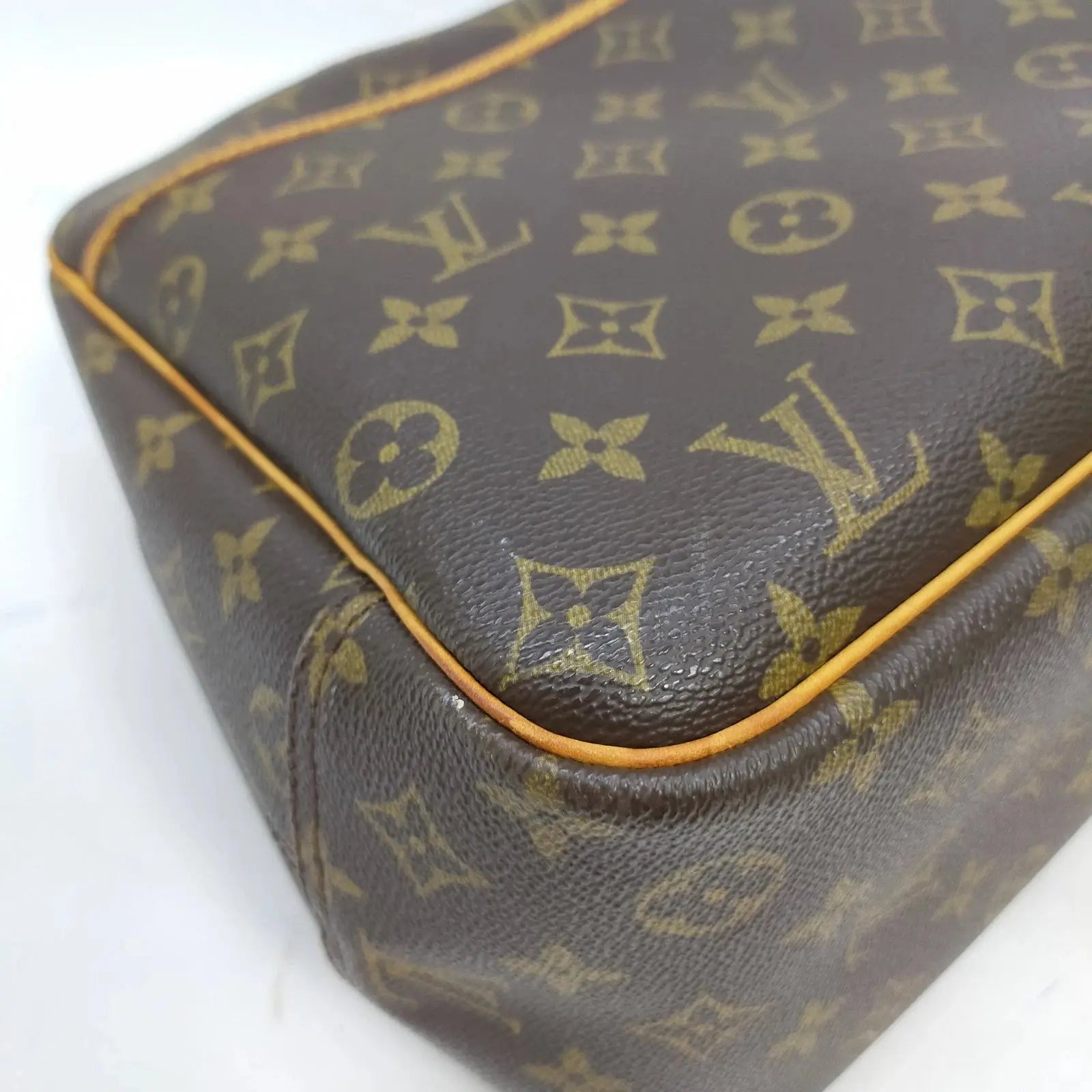 Coin sac louis vuitton deauville