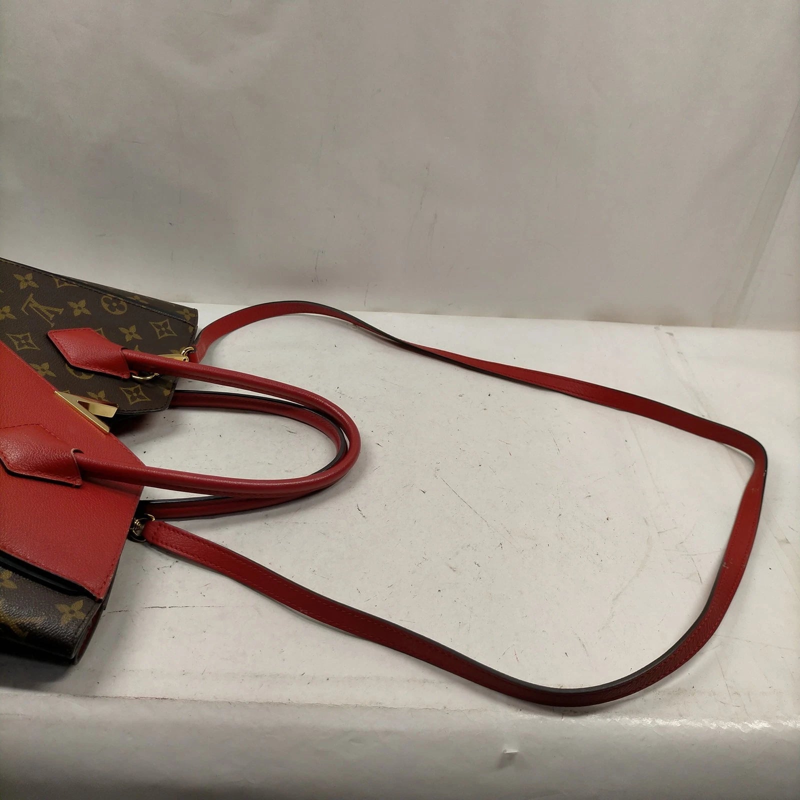 Louis Vuitton Iconic-Bag