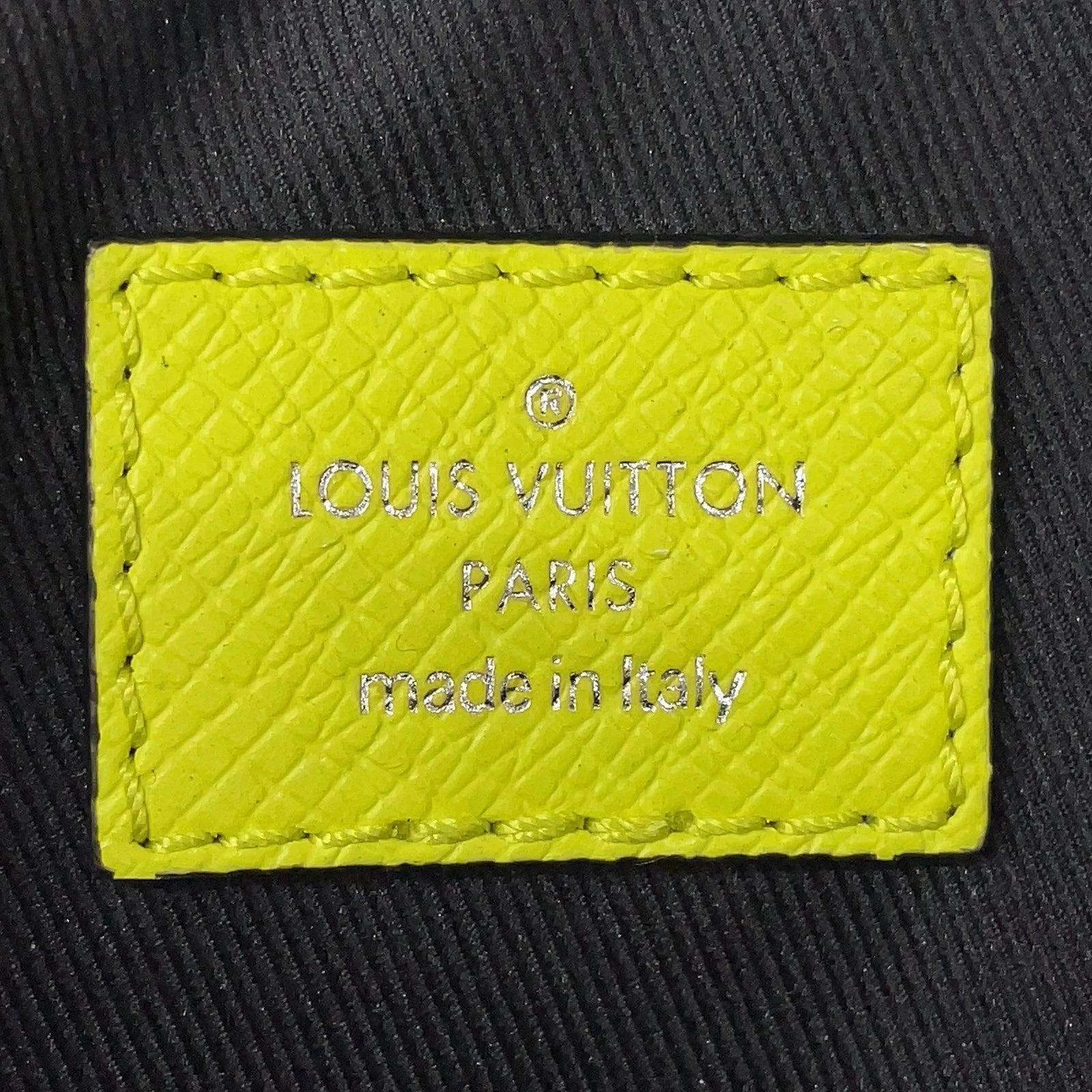 Louis Vuitton sac banane Louis Vuitton